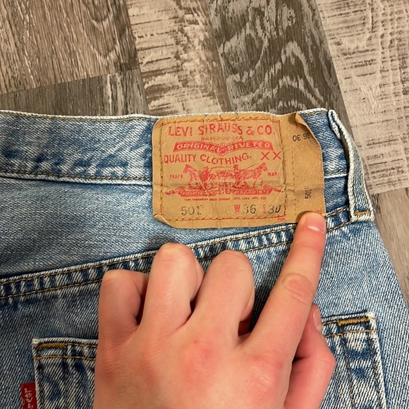 Levi Strauss & Co Light Wash Denim Straight Leg Pants Style 501 W36 L30 - Picture 10 of 10